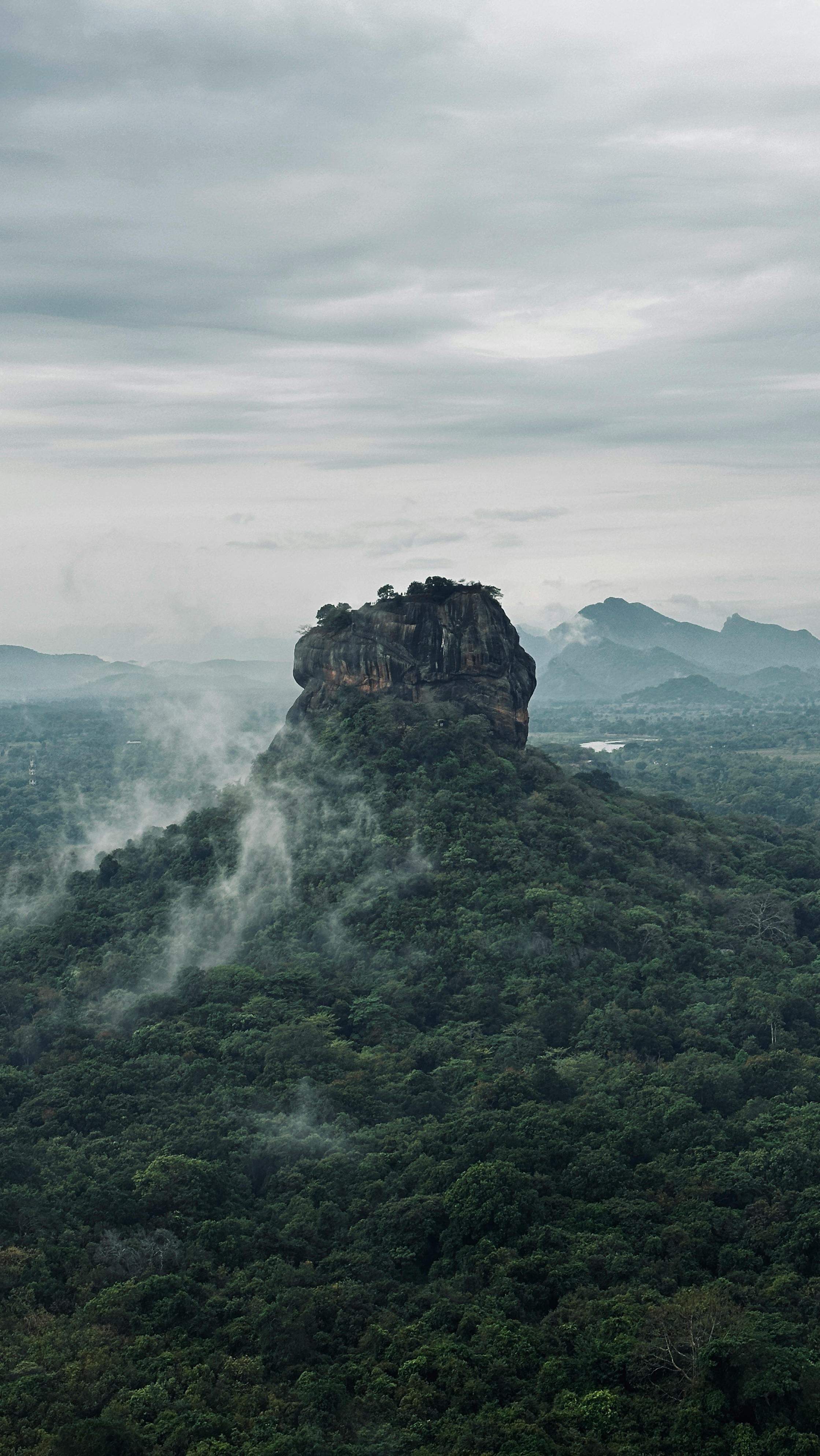 Discover the Beauty of Sri Lanka